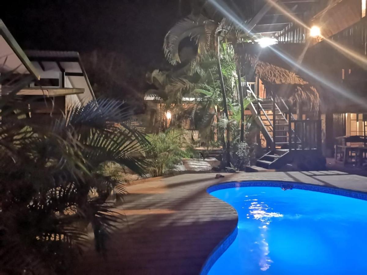 Santeria Lodge Playa Santa Teresa  Экстерьер фото