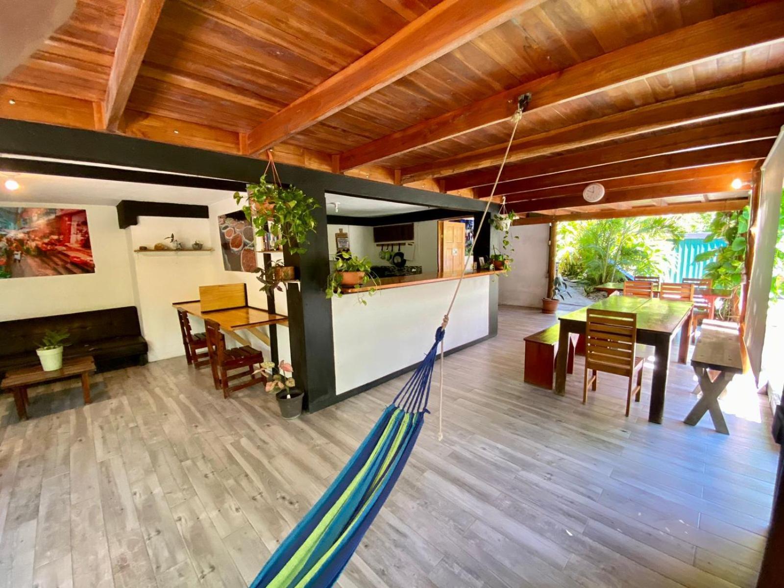 Santeria Lodge Playa Santa Teresa  Экстерьер фото